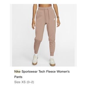 Women’s Nike Tech Fleece Pants